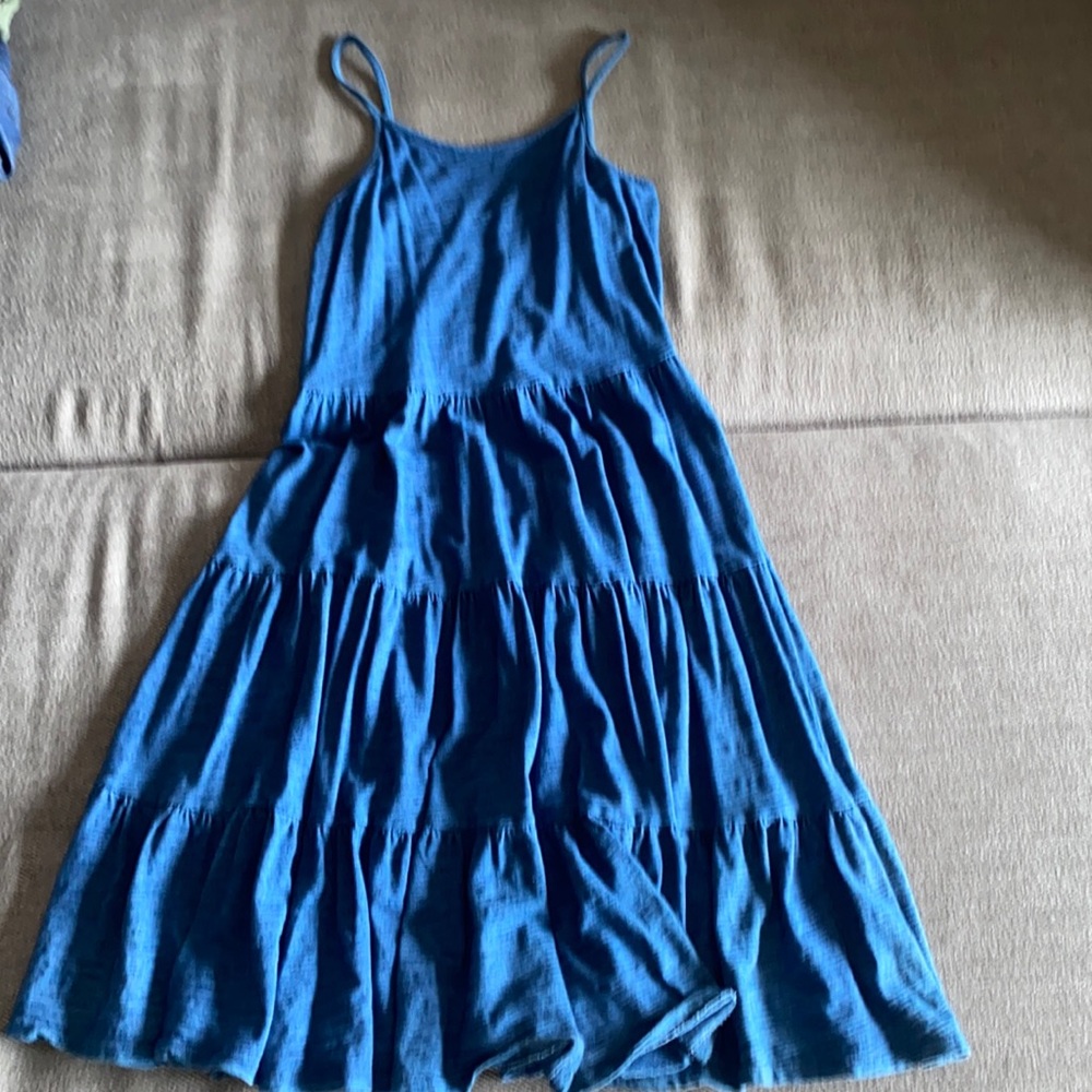 I am selling a Blue Gymboree dress (Long) and with spaghetti straps